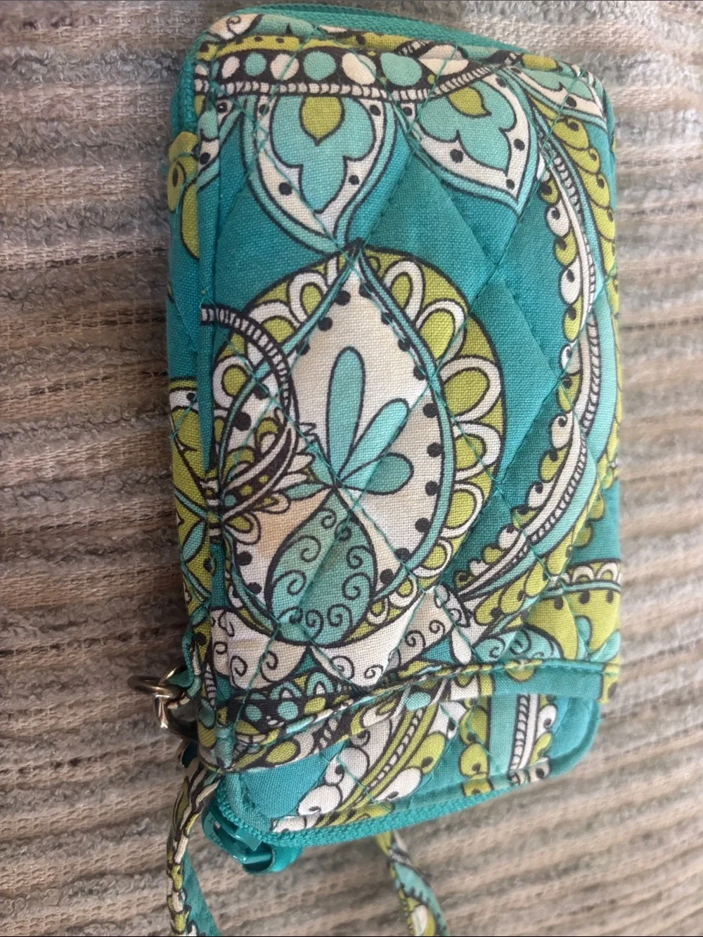 Vera Bradley Turquoise Paisley Wristlet Phone Pouch